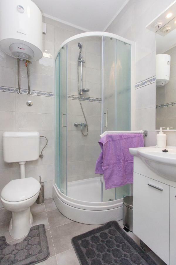 Apartmán Riva Krapanj Exteriér fotografie